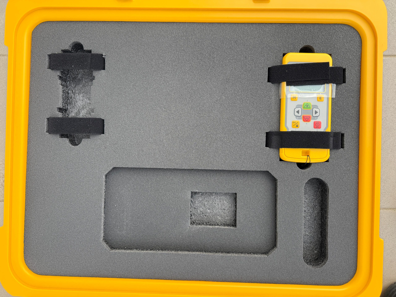 Spectra DG613G Green Beam Dialgrade Pipe Laser - Građevinska oprema: slika Spectra DG613G Green Beam Dialgrade Pipe Laser - Građevinska oprema Spectra DG613G Green Beam Dialgrade Pipe Laser - Građevinska oprema: slika Spectra DG613G Green Beam Dialgrade Pipe Laser - Građevinska oprema