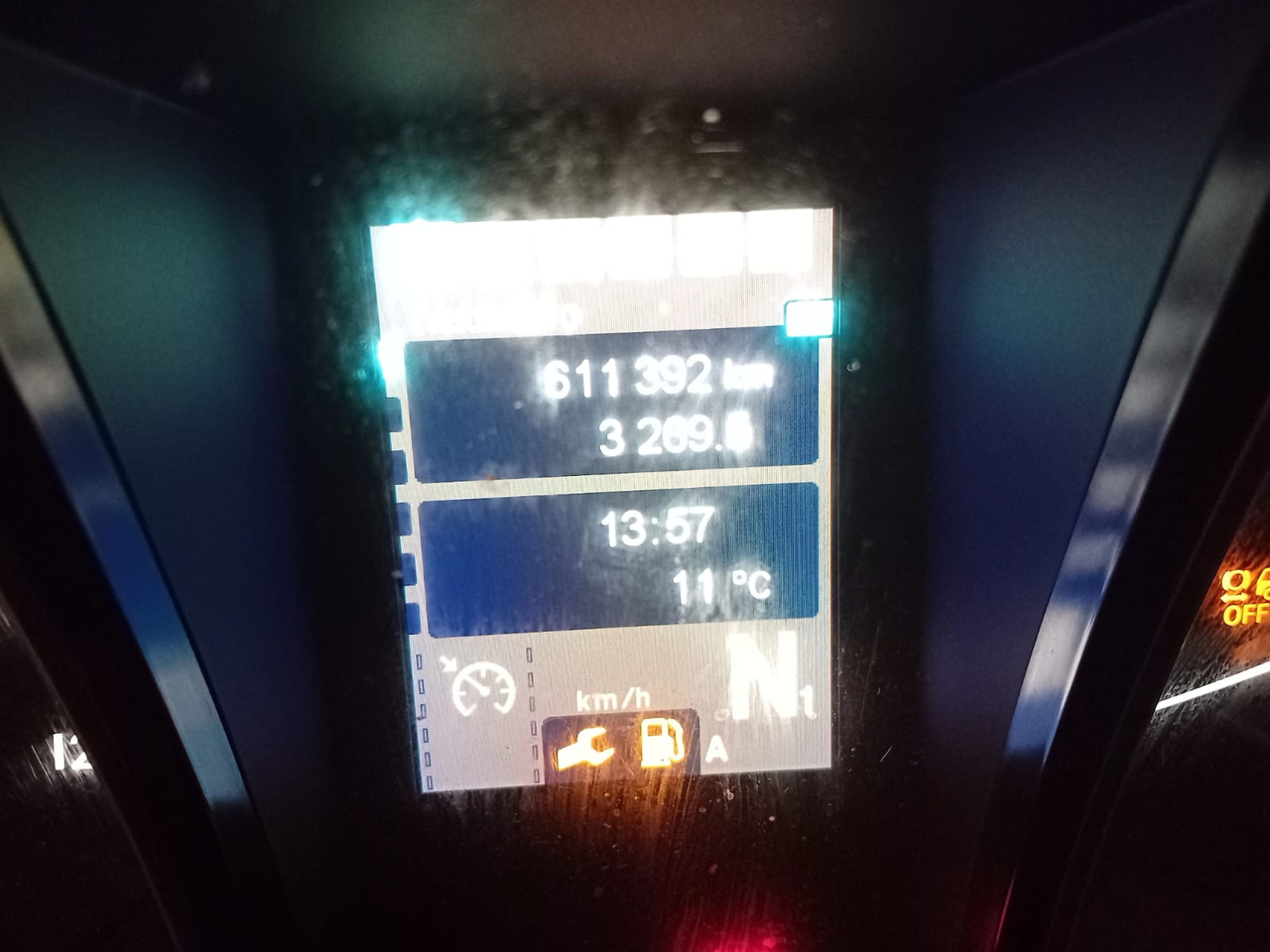 Mercedes-Benz Actros 18.45 - Tegljač: slika Mercedes-Benz Actros 18.45 - Tegljač Mercedes-Benz Actros 18.45 - Tegljač: slika Mercedes-Benz Actros 18.45 - Tegljač