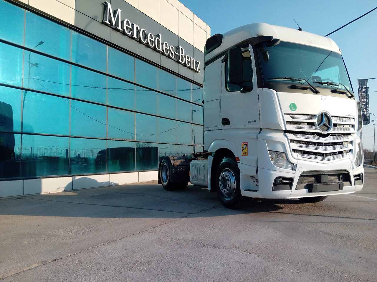 Mercedes-Benz Actros 1845 LS, TOP !!! - Tegljač: slika Mercedes-Benz Actros 1845 LS, TOP !!! - Tegljač Mercedes-Benz Actros 1845 LS, TOP !!! - Tegljač: slika Mercedes-Benz Actros 1845 LS, TOP !!! - Tegljač