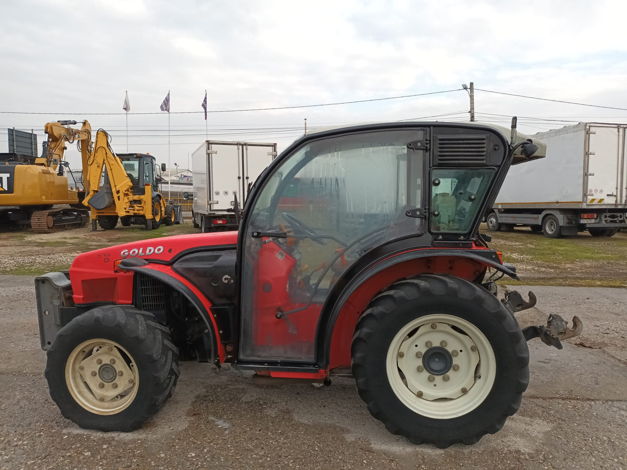 Tractor mic GOLDONI QUASAR 90 - Traktor: slika Tractor mic GOLDONI QUASAR 90 - Traktor Tractor mic GOLDONI QUASAR 90 - Traktor: slika Tractor mic GOLDONI QUASAR 90 - Traktor