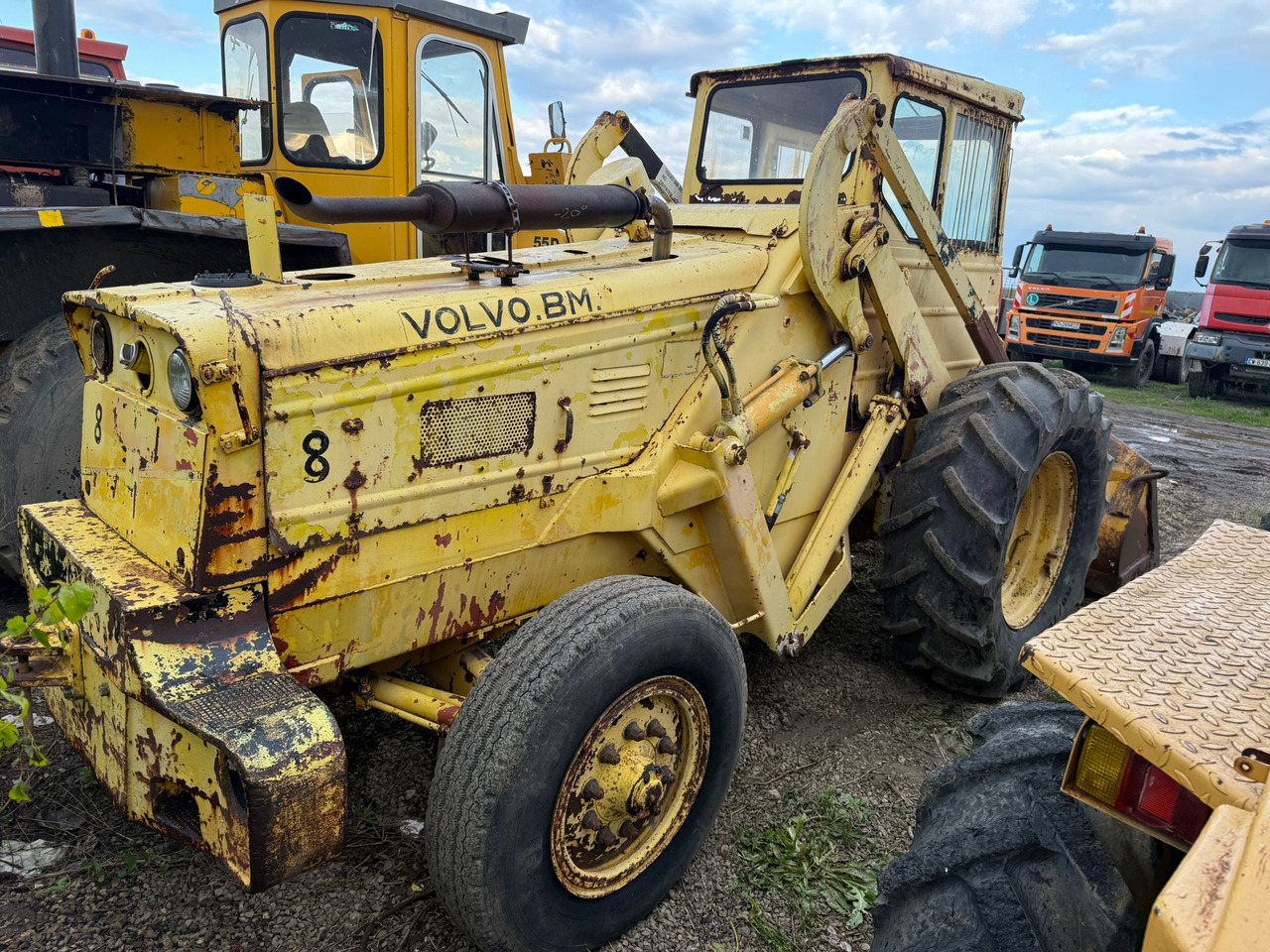 VOLVO BM FRONT LOADER - Utovarivač na kotačima: slika VOLVO BM FRONT LOADER - Utovarivač na kotačima VOLVO BM FRONT LOADER - Utovarivač na kotačima: slika VOLVO BM FRONT LOADER - Utovarivač na kotačima