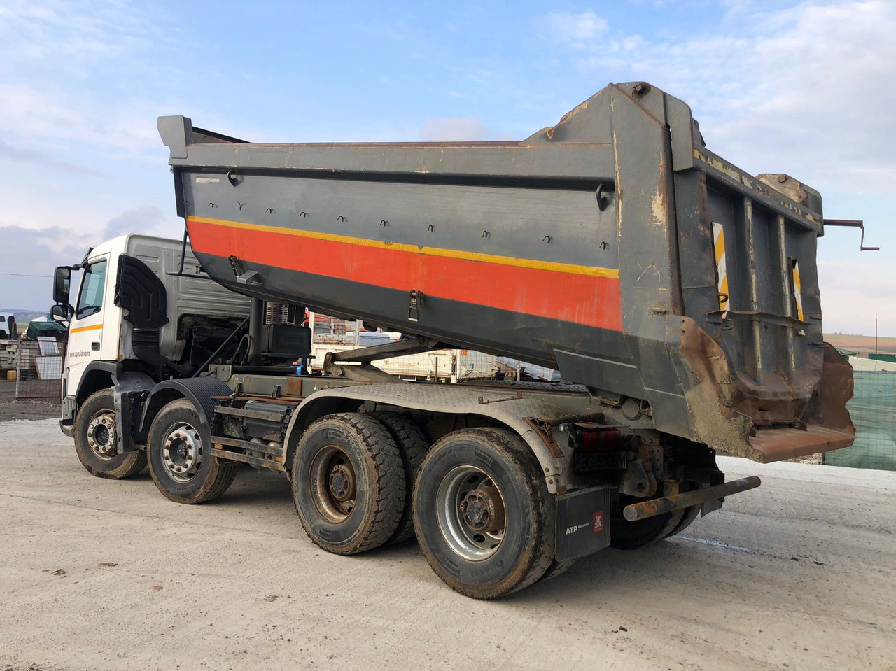 VOLVO FM 420 Tipper - Kiper: slika VOLVO FM 420 Tipper - Kiper VOLVO FM 420 Tipper - Kiper: slika VOLVO FM 420 Tipper - Kiper