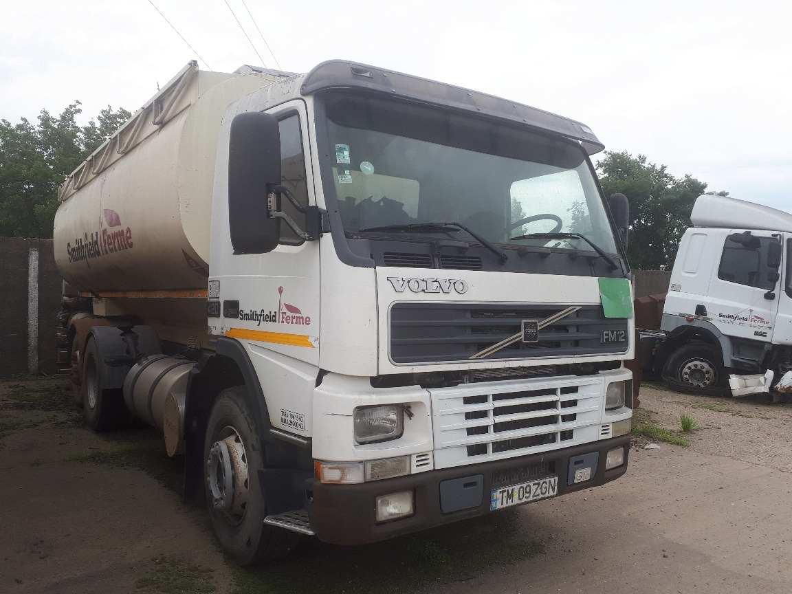 VOLVO FM12 Animal Feed Tank Truck - Kamion cisterna: slika VOLVO FM12 Animal Feed Tank Truck - Kamion cisterna VOLVO FM12 Animal Feed Tank Truck - Kamion cisterna: slika VOLVO FM12 Animal Feed Tank Truck - Kamion cisterna