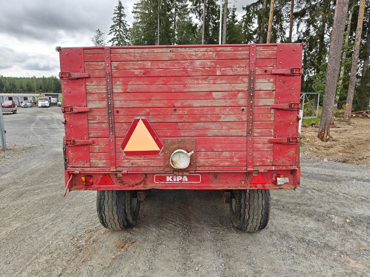Kipa 85 telikippikärry - Nagibna prikolica za poljoprivredna gospodarstva/ Istovarivač: slika Kipa 85 telikippikärry - Nagibna prikolica za poljoprivredna gospodarstva/ Istovarivač Kipa 85 telikippikärry - Nagibna prikolica za poljoprivredna gospodarstva/ Istovarivač: slika Kipa 85 telikippikärry - Nagibna prikolica za poljoprivredna gospodarstva/ Istovarivač