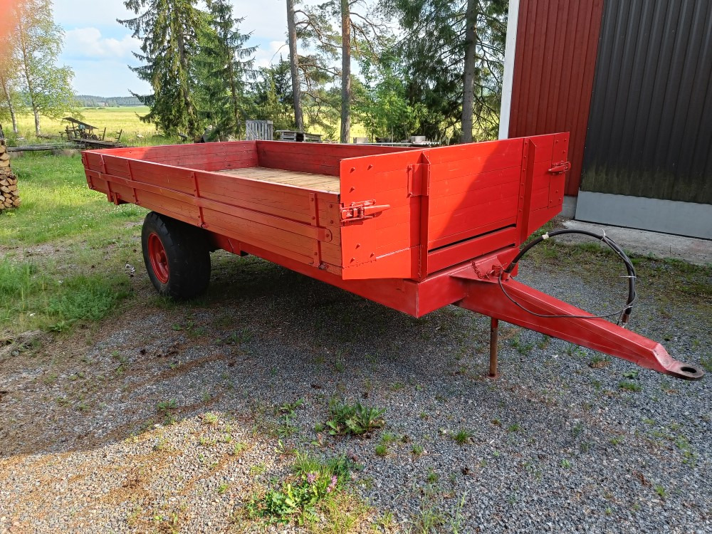 Kipa kippikärry 1-akselinen, kantavuus 7000kg, siisti kärry - Nagibna prikolica za poljoprivredna gospodarstva/ Istovarivač: slika Kipa kippikärry 1-akselinen, kantavuus 7000kg, siisti kärry - Nagibna prikolica za poljoprivredna gospodarstva/ Istovarivač Kipa kippikärry 1-akselinen, kantavuus 7000kg, siisti kärry - Nagibna prikolica za poljoprivredna gospodarstva/ Istovarivač: slika Kipa kippikärry 1-akselinen, kantavuus 7000kg, siisti kärry - Nagibna prikolica za poljoprivredna gospodarstva/ Istovarivač