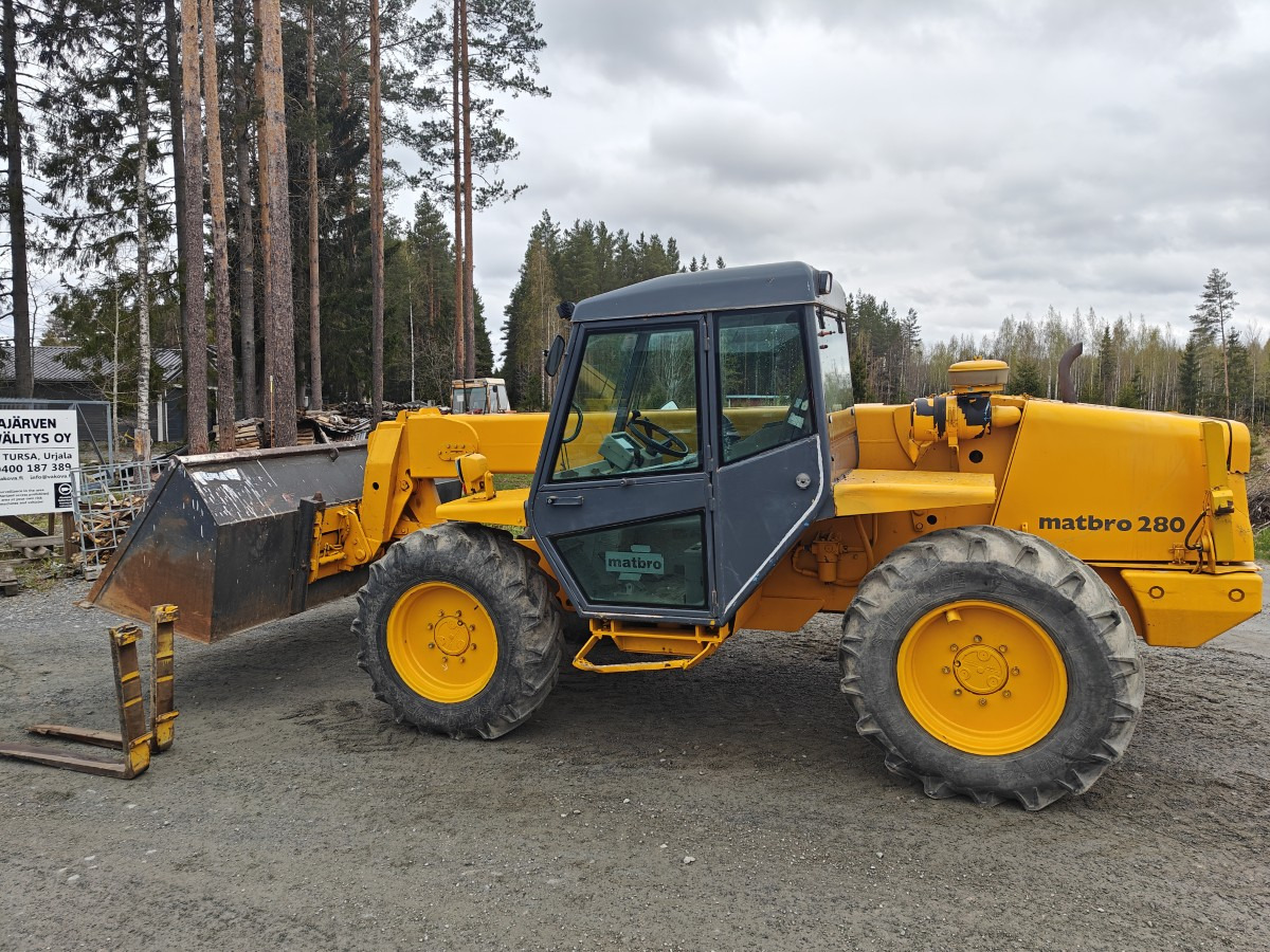 MATBRO 280 - Teleskopski rukovatelj: slika MATBRO 280 - Teleskopski rukovatelj MATBRO 280 - Teleskopski rukovatelj: slika MATBRO 280 - Teleskopski rukovatelj