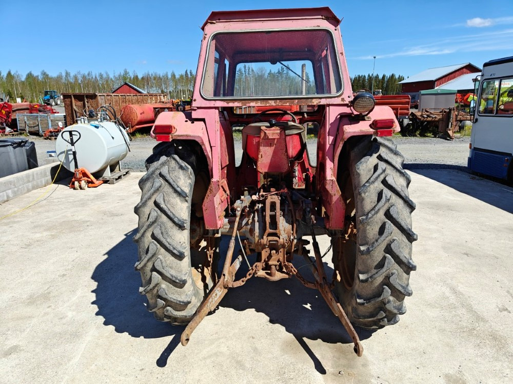 Massey Ferguson 165 Multi Power - Traktor: slika Massey Ferguson 165 Multi Power - Traktor Massey Ferguson 165 Multi Power - Traktor: slika Massey Ferguson 165 Multi Power - Traktor