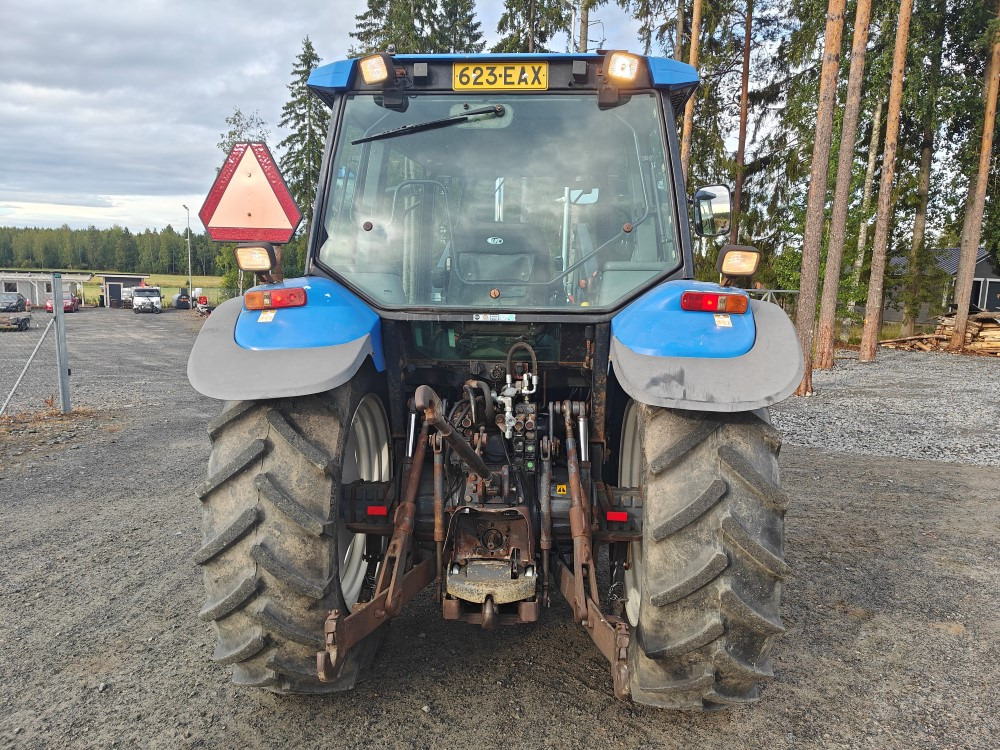 New Holland TS100, ES vaihteisto, ilmastointi, etukuormaaja Ålö Q55, katso video! - Traktor: slika New Holland TS100, ES vaihteisto, ilmastointi, etukuormaaja Ålö Q55, katso video! - Traktor New Holland TS100, ES vaihteisto, ilmastointi, etukuormaaja Ålö Q55, katso video! - Traktor: slika New Holland TS100, ES vaihteisto, ilmastointi, etukuormaaja Ålö Q55, katso video! - Traktor