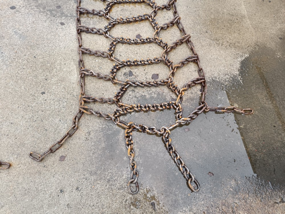 Piikkiketjut 16.9x24 - vahvuus 11mm - Poljoprivredni strojevi: slika Piikkiketjut 16.9x24 - vahvuus 11mm - Poljoprivredni strojevi Piikkiketjut 16.9x24 - vahvuus 11mm - Poljoprivredni strojevi: slika Piikkiketjut 16.9x24 - vahvuus 11mm - Poljoprivredni strojevi