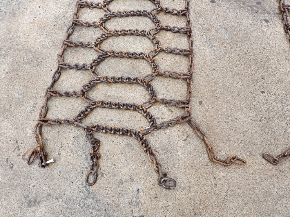 Piikkiketjut 16.9x24 - vahvuus 11mm - Poljoprivredni strojevi: slika Piikkiketjut 16.9x24 - vahvuus 11mm - Poljoprivredni strojevi Piikkiketjut 16.9x24 - vahvuus 11mm - Poljoprivredni strojevi: slika Piikkiketjut 16.9x24 - vahvuus 11mm - Poljoprivredni strojevi