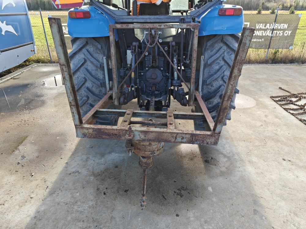 Seiväskaira Tolppakaira - Poljoprivredni strojevi: slika Seiväskaira Tolppakaira - Poljoprivredni strojevi Seiväskaira Tolppakaira - Poljoprivredni strojevi: slika Seiväskaira Tolppakaira - Poljoprivredni strojevi