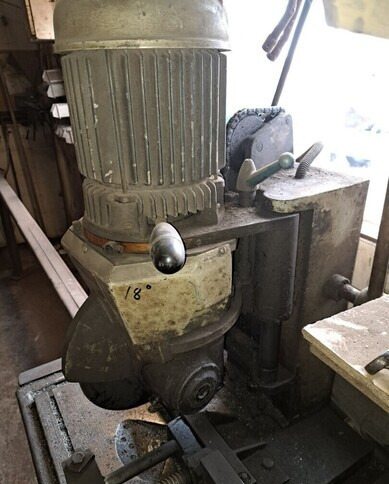 Stroj za obradu metala Pyörösaha: slika Stroj za obradu metala Pyörösaha Stroj za obradu metala Pyörösaha: slika Stroj za obradu metala Pyörösaha