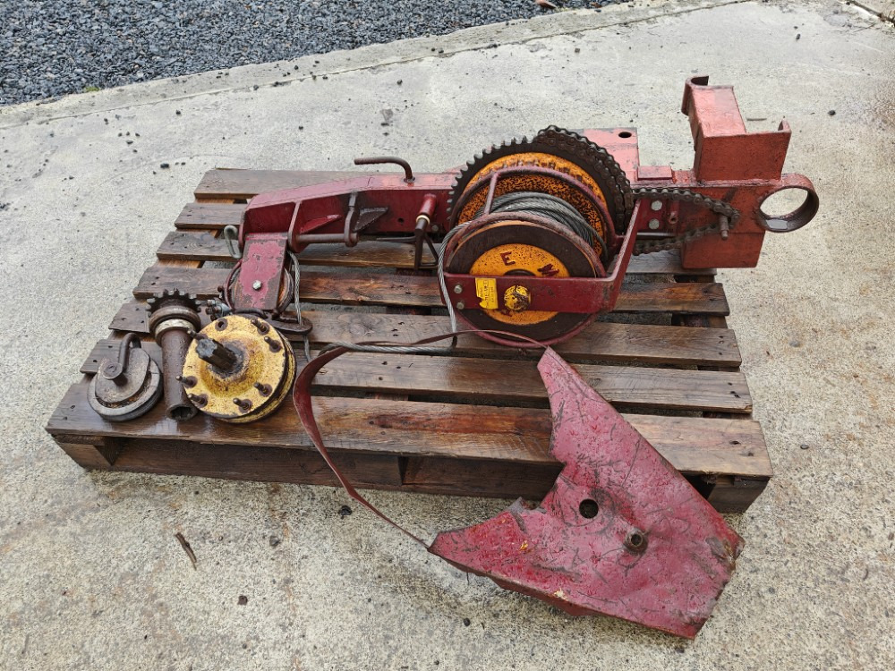 Remet Traktorivinssi - korjattavaksi - Cjepač drva: slika Remet Traktorivinssi - korjattavaksi - Cjepač drva Remet Traktorivinssi - korjattavaksi - Cjepač drva: slika Remet Traktorivinssi - korjattavaksi - Cjepač drva