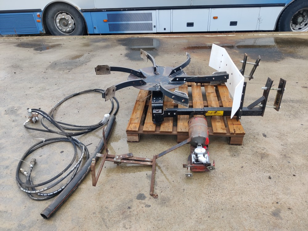 Spreader Inc Ruumeenlevitin - Priključak za kombajn: slika Spreader Inc Ruumeenlevitin - Priključak za kombajn Spreader Inc Ruumeenlevitin - Priključak za kombajn: slika Spreader Inc Ruumeenlevitin - Priključak za kombajn