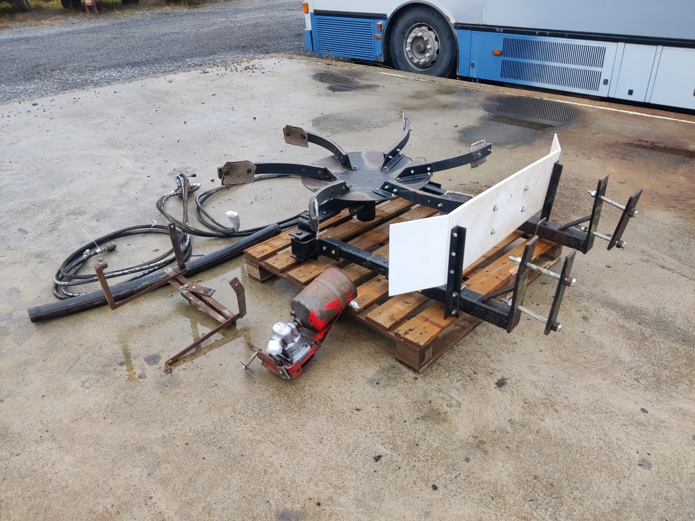 Spreader Inc Ruumeenlevitin - Priključak za kombajn: slika Spreader Inc Ruumeenlevitin - Priključak za kombajn Spreader Inc Ruumeenlevitin - Priključak za kombajn: slika Spreader Inc Ruumeenlevitin - Priključak za kombajn