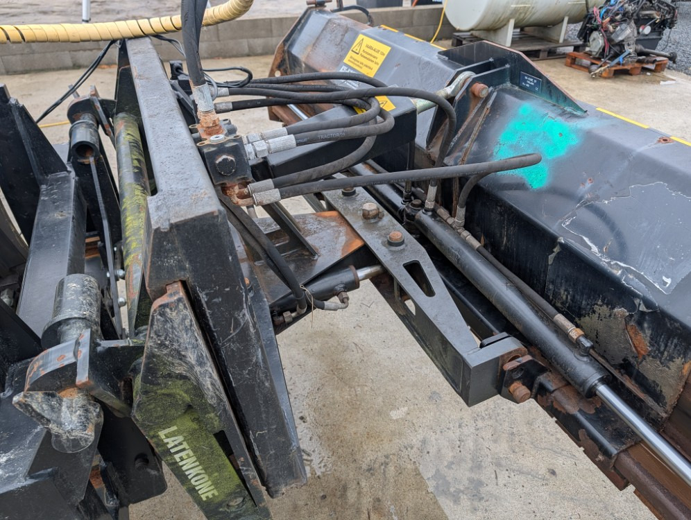 TOP Zoomaura - Ralica za snijeg: slika TOP Zoomaura - Ralica za snijeg TOP Zoomaura - Ralica za snijeg: slika TOP Zoomaura - Ralica za snijeg