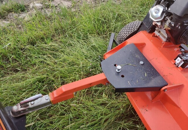Tarmo ATV120 kesantomurskain - VIDEO - Malčer sa čekićima: slika  Tarmo ATV120 kesantomurskain - VIDEO - Malčer sa čekićima Tarmo ATV120 kesantomurskain - VIDEO - Malčer sa čekićima: slika  Tarmo ATV120 kesantomurskain - VIDEO - Malčer sa čekićima