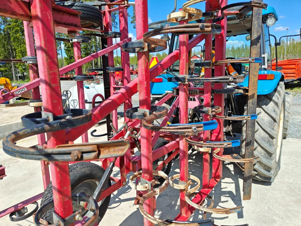 VM 450 cm, hydraulisesti taittuva, etulana ja jälkihara, katso video! - Opružna drljača: slika VM 450 cm, hydraulisesti taittuva, etulana ja jälkihara, katso video! - Opružna drljača VM 450 cm, hydraulisesti taittuva, etulana ja jälkihara, katso video! - Opružna drljača: slika VM 450 cm, hydraulisesti taittuva, etulana ja jälkihara, katso video! - Opružna drljača