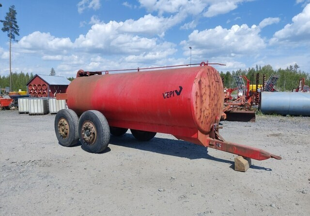 Vepi Lietevaunu telialustalla - Cisterna za gnojnicu: slika Vepi Lietevaunu telialustalla - Cisterna za gnojnicu Vepi Lietevaunu telialustalla - Cisterna za gnojnicu: slika Vepi Lietevaunu telialustalla - Cisterna za gnojnicu