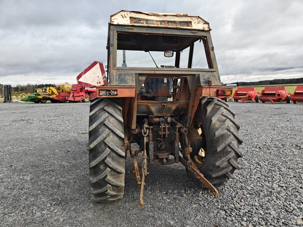 ZETOR 7011 - Traktor: slika ZETOR 7011 - Traktor ZETOR 7011 - Traktor: slika ZETOR 7011 - Traktor