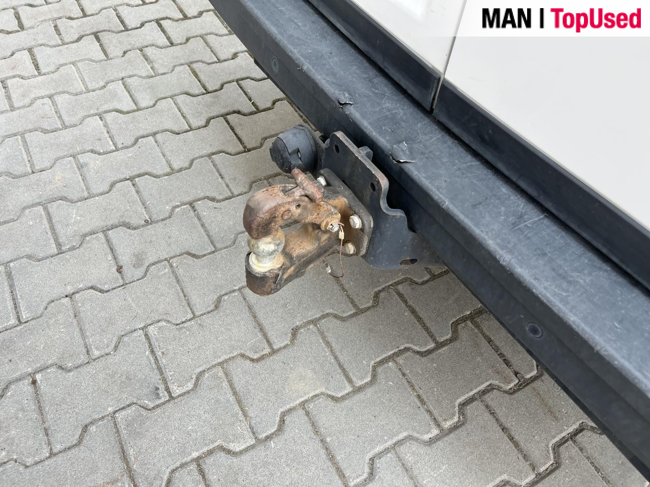 MAN TGE 3.140 4X2F SB kombi - Furgon: slika MAN TGE 3.140 4X2F SB kombi - Furgon MAN TGE 3.140 4X2F SB kombi - Furgon: slika MAN TGE 3.140 4X2F SB kombi - Furgon