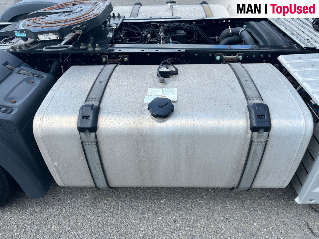 MAN TGX 18.470 4X2 LLS-U Euro6 Retarder Klima Navi ZV - Tegljač: slika MAN TGX 18.470 4X2 LLS-U Euro6 Retarder Klima Navi ZV - Tegljač MAN TGX 18.470 4X2 LLS-U Euro6 Retarder Klima Navi ZV - Tegljač: slika MAN TGX 18.470 4X2 LLS-U Euro6 Retarder Klima Navi ZV - Tegljač