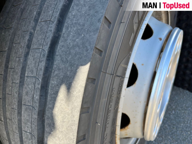 MAN TGX 18.470 4x2 LL SA Euro6 Retarder Klima ZV - Tegljač: slika MAN TGX 18.470 4x2 LL SA Euro6 Retarder Klima ZV - Tegljač MAN TGX 18.470 4x2 LL SA Euro6 Retarder Klima ZV - Tegljač: slika MAN TGX 18.470 4x2 LL SA Euro6 Retarder Klima ZV - Tegljač