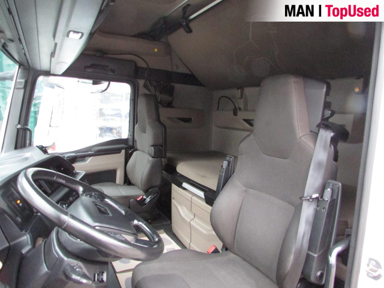 MAN TGX 18.470 4x2 LL VARIABLE 5TH WHEEL - Tegljač: slika MAN TGX 18.470 4x2 LL VARIABLE 5TH WHEEL - Tegljač MAN TGX 18.470 4x2 LL VARIABLE 5TH WHEEL - Tegljač: slika MAN TGX 18.470 4x2 LL VARIABLE 5TH WHEEL - Tegljač