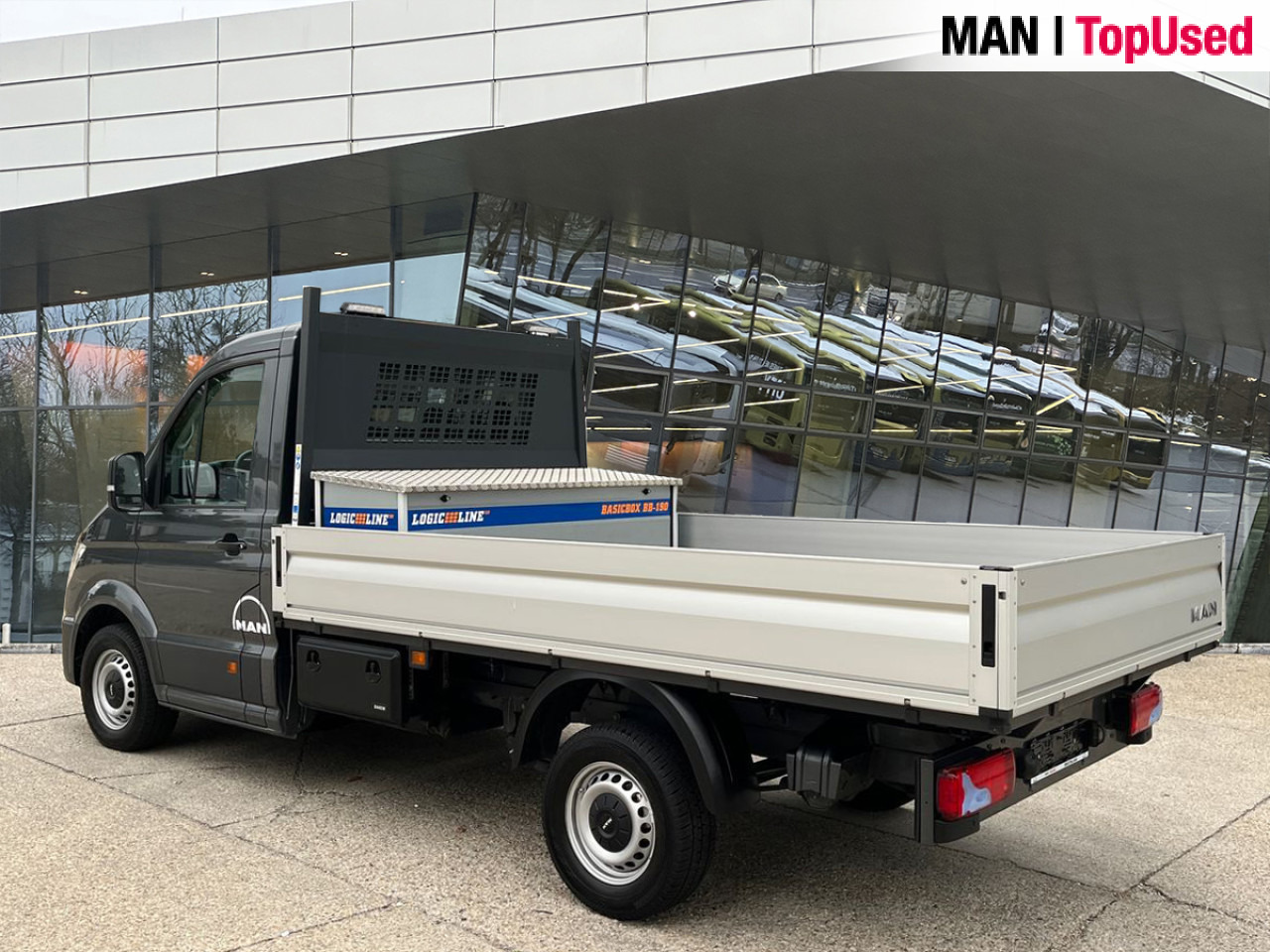 MAN TGE 3.140 4X2F SB, Automatic, Flat bed Klima ZV - Dostavno vozilo s ravnom platformom: slika MAN TGE 3.140 4X2F SB, Automatic, Flat bed Klima ZV - Dostavno vozilo s ravnom platformom MAN TGE 3.140 4X2F SB, Automatic, Flat bed Klima ZV - Dostavno vozilo s ravnom platformom: slika MAN TGE 3.140 4X2F SB, Automatic, Flat bed Klima ZV - Dostavno vozilo s ravnom platformom