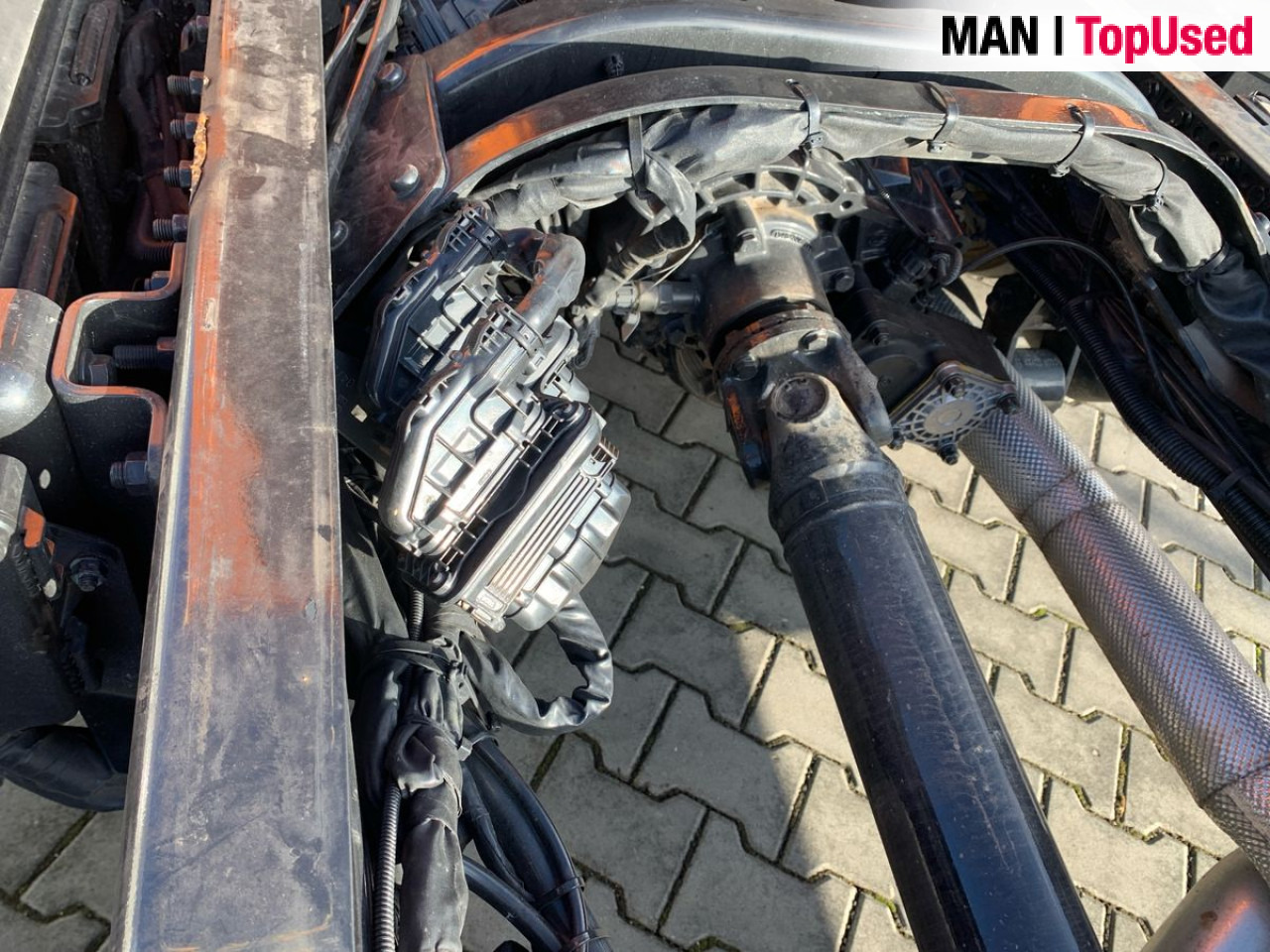 MAN TGL 12.190 4x2 BL CH Euro6 Klima AHK Luftfeder ZV - Kamion-šasija: slika MAN TGL 12.190 4x2 BL CH Euro6 Klima AHK Luftfeder ZV - Kamion-šasija MAN TGL 12.190 4x2 BL CH Euro6 Klima AHK Luftfeder ZV - Kamion-šasija: slika MAN TGL 12.190 4x2 BL CH Euro6 Klima AHK Luftfeder ZV - Kamion-šasija