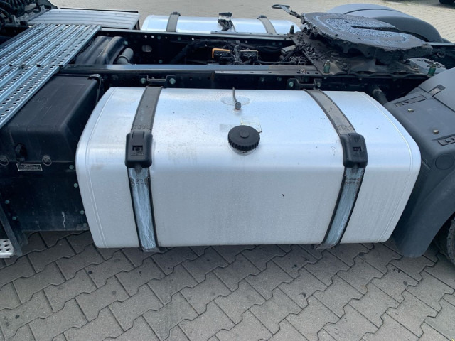 MAN TGX 18.470 4x2 LL SA - Tegljač: slika MAN TGX 18.470 4x2 LL SA - Tegljač MAN TGX 18.470 4x2 LL SA - Tegljač: slika MAN TGX 18.470 4x2 LL SA - Tegljač