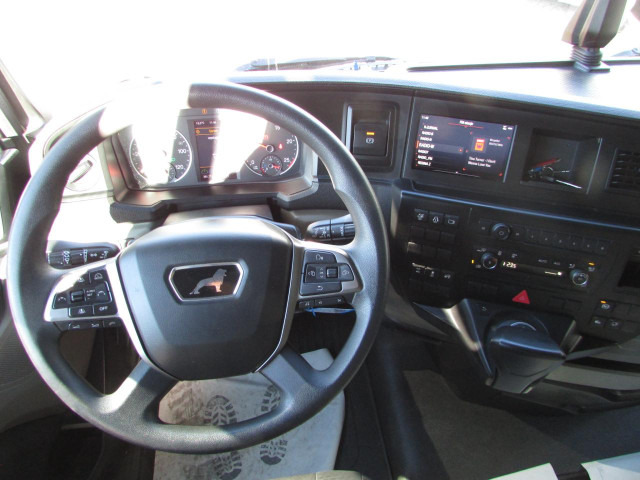 MAN TGX 18.470 4x2 LL SA - Tegljač: slika MAN TGX 18.470 4x2 LL SA - Tegljač MAN TGX 18.470 4x2 LL SA - Tegljač: slika MAN TGX 18.470 4x2 LL SA - Tegljač