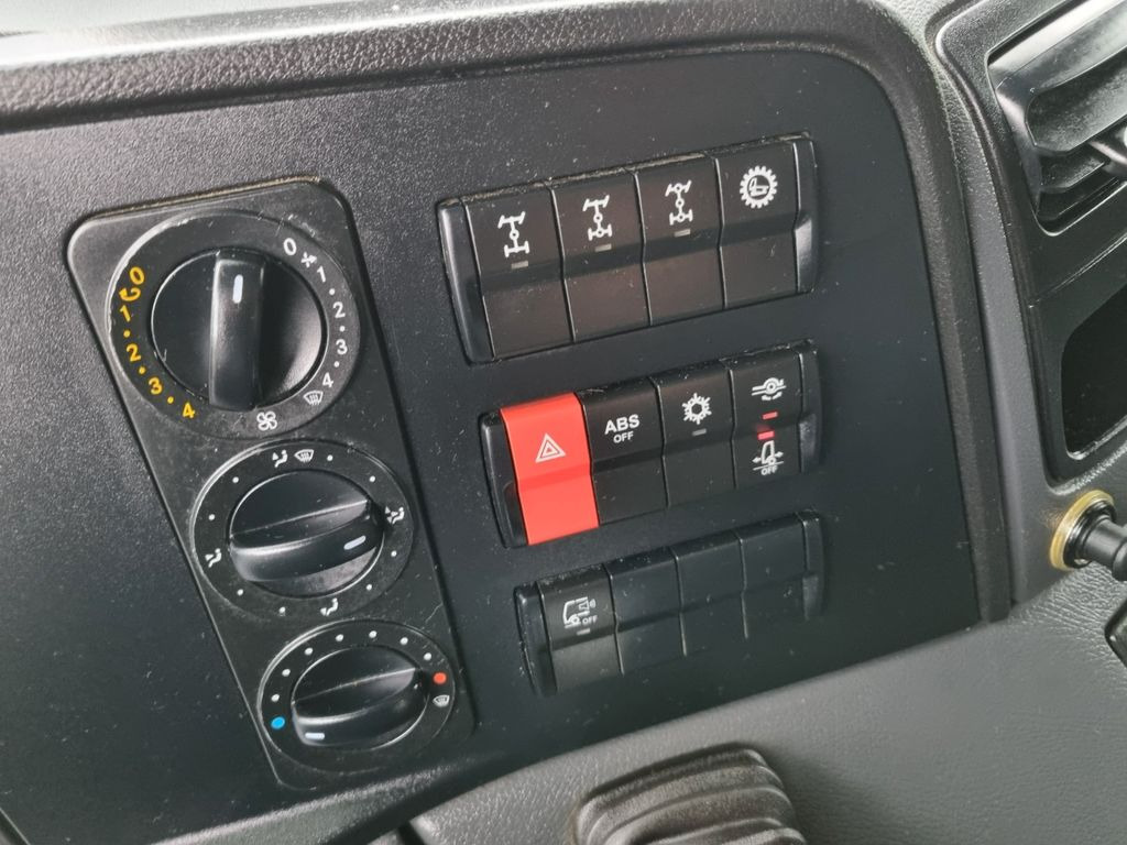 Mercedes-Benz MERCEDES ATEGO 1323 4x4 chassis - Kamion-šasija: slika Mercedes-Benz MERCEDES ATEGO 1323 4x4 chassis - Kamion-šasija Mercedes-Benz MERCEDES ATEGO 1323 4x4 chassis - Kamion-šasija: slika Mercedes-Benz MERCEDES ATEGO 1323 4x4 chassis - Kamion-šasija