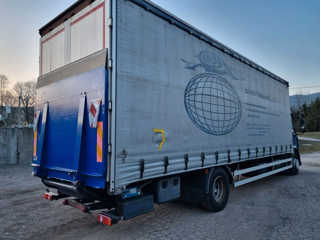 Renault MIDLUM 300.18 DXi 9m platform + LBW - Kamion s ceradom: slika Renault MIDLUM 300.18 DXi 9m platform + LBW - Kamion s ceradom Renault MIDLUM 300.18 DXi 9m platform + LBW - Kamion s ceradom: slika Renault MIDLUM 300.18 DXi 9m platform + LBW - Kamion s ceradom