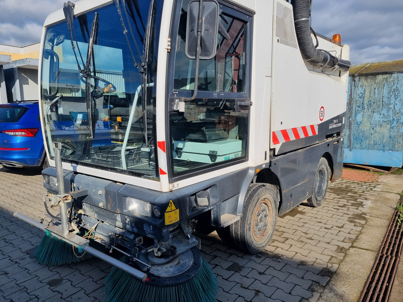 SCHMIDT Cleango compact sweeper 400 - Cestovna čistilica: slika SCHMIDT Cleango compact sweeper 400 - Cestovna čistilica SCHMIDT Cleango compact sweeper 400 - Cestovna čistilica: slika SCHMIDT Cleango compact sweeper 400 - Cestovna čistilica