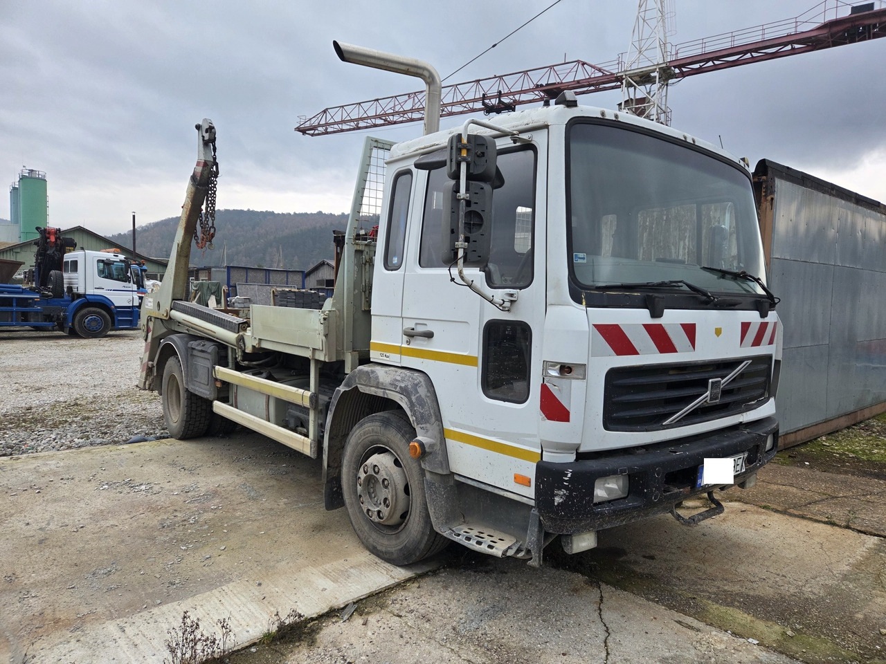 VOLVO FL6 - 250 chain container system telescop - Utovarivač s proklizavajućim upravljanjem: slika VOLVO FL6 - 250 chain container system telescop - Utovarivač s proklizavajućim upravljanjem VOLVO FL6 - 250 chain container system telescop - Utovarivač s proklizavajućim upravljanjem: slika VOLVO FL6 - 250 chain container system telescop - Utovarivač s proklizavajućim upravljanjem