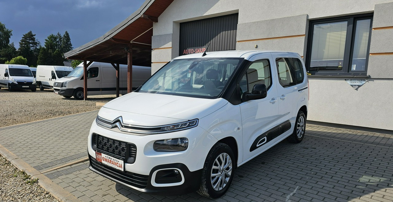 Citroen Berlingo II 5 -osobowy*klma *44600 netto - Automobil: slika Citroen Berlingo II 5 -osobowy*klma *44600 netto - Automobil Citroen Berlingo II 5 -osobowy*klma *44600 netto - Automobil: slika Citroen Berlingo II 5 -osobowy*klma *44600 netto - Automobil