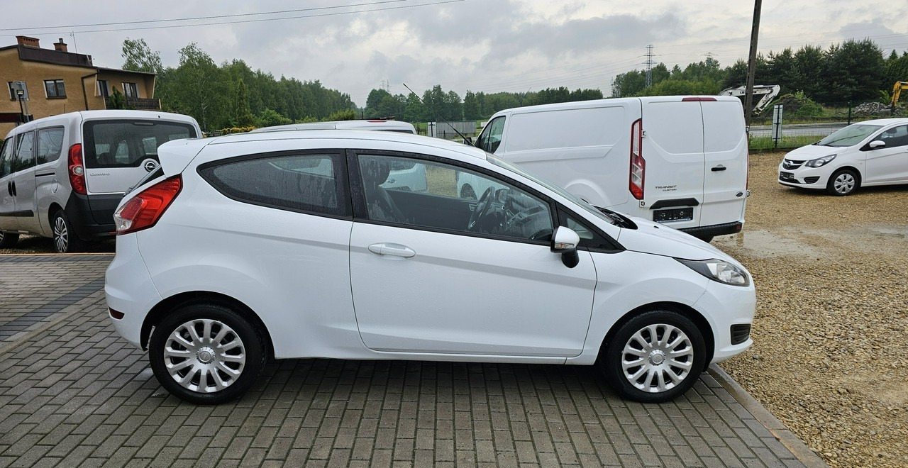 Ford Fiesta VIII Ford Fiesta 1,3 pb * ładna* - Hatchback: slika Ford Fiesta VIII Ford Fiesta 1,3 pb * ładna* - Hatchback Ford Fiesta VIII Ford Fiesta 1,3 pb * ładna* - Hatchback: slika Ford Fiesta VIII Ford Fiesta 1,3 pb * ładna* - Hatchback