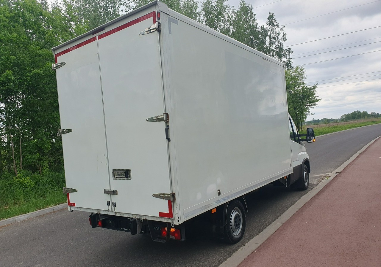 Iveco 35 Daily 35S14 klima * 3 osobowy *nowy rozrząd * - Dostavno vozilo sa zatvorenim sandukom: slika Iveco 35 Daily 35S14 klima * 3 osobowy *nowy rozrząd * - Dostavno vozilo sa zatvorenim sandukom Iveco 35 Daily 35S14 klima * 3 osobowy *nowy rozrząd * - Dostavno vozilo sa zatvorenim sandukom: slika Iveco 35 Daily 35S14 klima * 3 osobowy *nowy rozrząd * - Dostavno vozilo sa zatvorenim sandukom