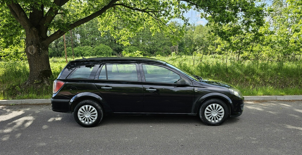Opel Astra H sprawna * klima* - Automobil: slika Opel Astra H sprawna * klima* - Automobil Opel Astra H sprawna * klima* - Automobil: slika Opel Astra H sprawna * klima* - Automobil