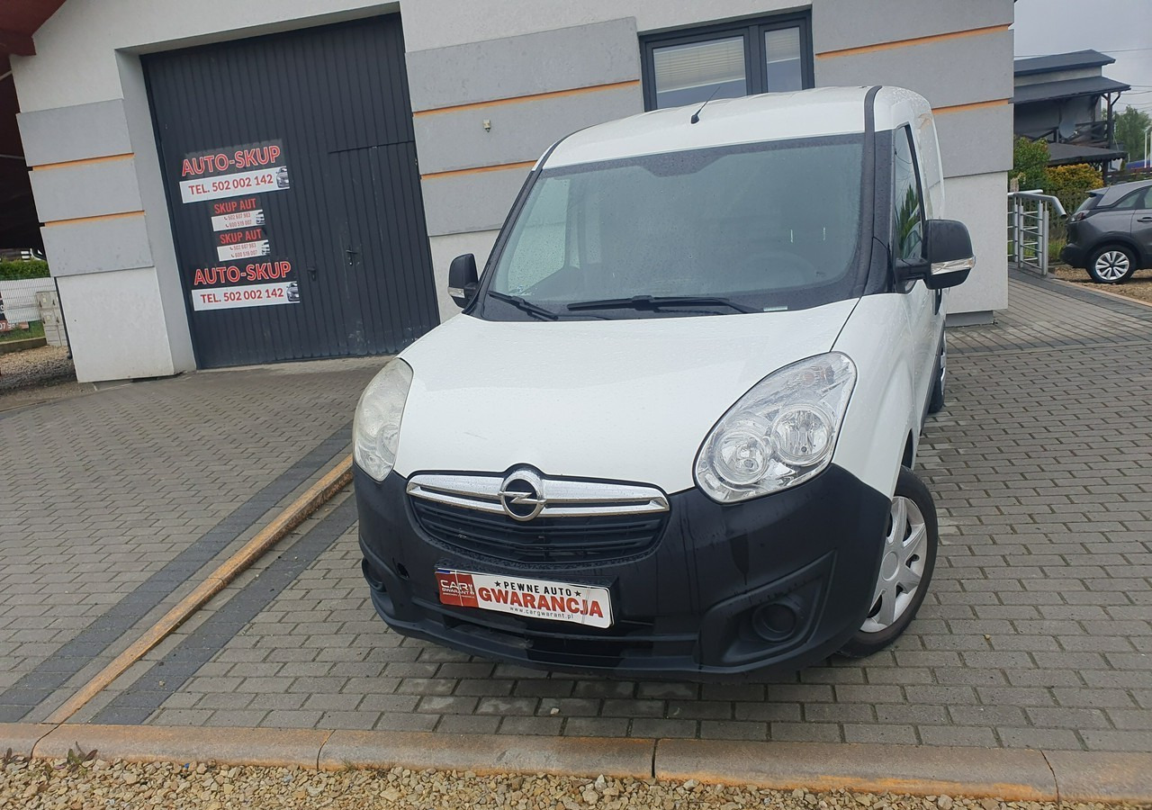 Opel Combo Opel Combo 1.4 Benzyna Polski Salon - Furgon: slika Opel Combo Opel Combo 1.4 Benzyna Polski Salon - Furgon Opel Combo Opel Combo 1.4 Benzyna Polski Salon - Furgon: slika Opel Combo Opel Combo 1.4 Benzyna Polski Salon - Furgon