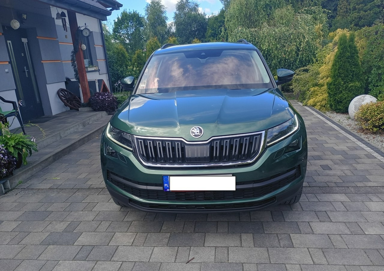 Skoda Kodiaq Skoda Kodiaq Skoda Kodiaq 2.0 4x4 Wersja Drive na 125 lecie - SUV: slika Skoda Kodiaq Skoda Kodiaq Skoda Kodiaq 2.0 4x4 Wersja Drive na 125 lecie - SUV Skoda Kodiaq Skoda Kodiaq Skoda Kodiaq 2.0 4x4 Wersja Drive na 125 lecie - SUV: slika Skoda Kodiaq Skoda Kodiaq Skoda Kodiaq 2.0 4x4 Wersja Drive na 125 lecie - SUV