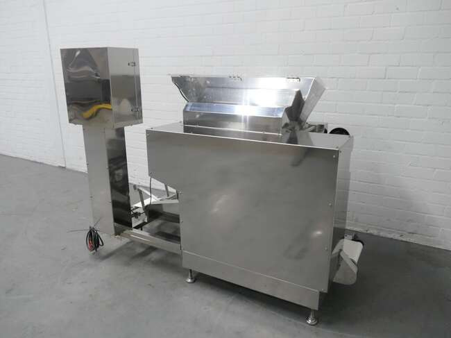 Anko dough sheeter ABS-220 - Oprema za prehrambenu industriju: slika Anko dough sheeter ABS-220 - Oprema za prehrambenu industriju Anko dough sheeter ABS-220 - Oprema za prehrambenu industriju: slika Anko dough sheeter ABS-220 - Oprema za prehrambenu industriju