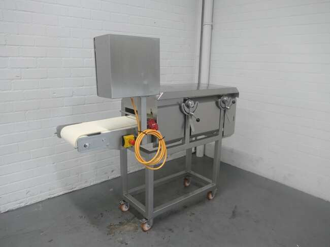 Equimex schnitzel press HP-300 - Oprema za prehrambenu industriju: slika Equimex schnitzel press HP-300 - Oprema za prehrambenu industriju Equimex schnitzel press HP-300 - Oprema za prehrambenu industriju: slika Equimex schnitzel press HP-300 - Oprema za prehrambenu industriju