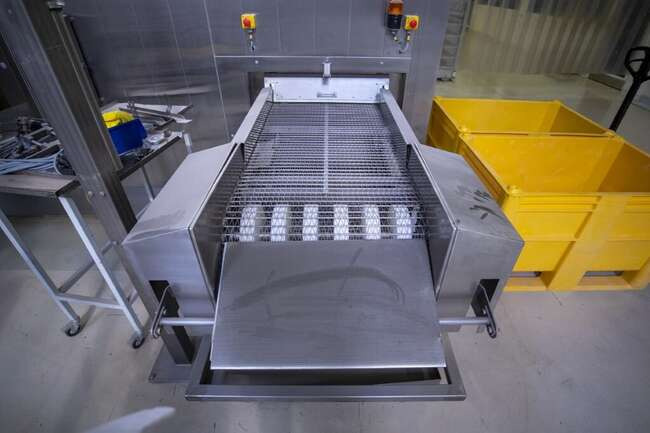 Frigoscandia spiral freezer GCM7/2-12-43-31 SN CR DE - Oprema za prehrambenu industriju: slika Frigoscandia spiral freezer GCM7/2-12-43-31 SN CR DE - Oprema za prehrambenu industriju Frigoscandia spiral freezer GCM7/2-12-43-31 SN CR DE - Oprema za prehrambenu industriju: slika Frigoscandia spiral freezer GCM7/2-12-43-31 SN CR DE - Oprema za prehrambenu industriju