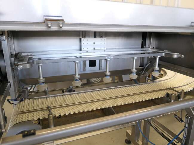 Stroj za pakiranje Tramper filling- and traysealing line GMD99-2: slika Stroj za pakiranje Tramper filling- and traysealing line GMD99-2