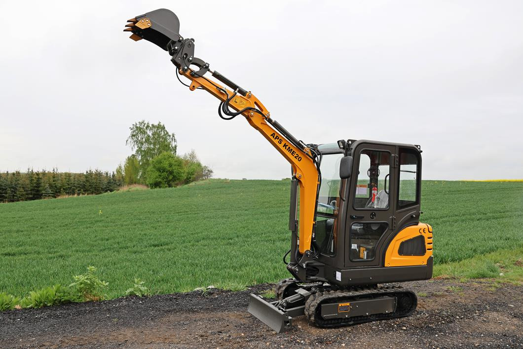 Novi Mini bager APS KME20: slika Novi Mini bager APS KME20