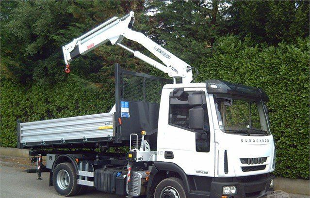 Iveco EUROCARGOeurocargo 100e18 - Kiper, Kamion s kranom: slika Iveco EUROCARGOeurocargo 100e18 - Kiper, Kamion s kranom Iveco EUROCARGOeurocargo 100e18 - Kiper, Kamion s kranom: slika Iveco EUROCARGOeurocargo 100e18 - Kiper, Kamion s kranom