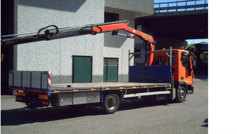 Iveco EUROCARGOeurocargo 120el22 - Kamion s otvorenim sandukom, Kamion s kranom: slika Iveco EUROCARGOeurocargo 120el22 - Kamion s otvorenim sandukom, Kamion s kranom Iveco EUROCARGOeurocargo 120el22 - Kamion s otvorenim sandukom, Kamion s kranom: slika Iveco EUROCARGOeurocargo 120el22 - Kamion s otvorenim sandukom, Kamion s kranom