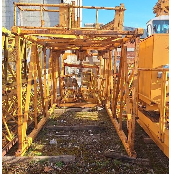 Liebherr 120HC climbing cage - Toranjska dizalica: slika Liebherr 120HC climbing cage - Toranjska dizalica Liebherr 120HC climbing cage - Toranjska dizalica: slika Liebherr 120HC climbing cage - Toranjska dizalica